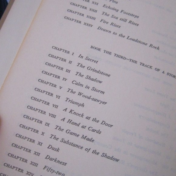 "CHARLES DICKENS A TALE OF TWO CITIES & OLIVER TWIST BOOKS" VINTAGE - Picture 6 of 13